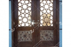 (5) درب چوبی سنتی گره چینی مشبک چهارلنگه مسجد نیروگاه سیکل ترکیبی فردوسی ( طوس ) - مشهد مقدس