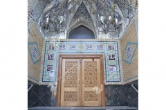 (1) درب سنتی چوبی گره چینی باهنر دست مسجد حضرت زینب (س)-خیابان چمن -مشهد مقدس