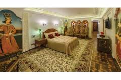 پارتیشن چوبی قواره بری سوییت قاجاری هتل قصر طلایی مشهد
