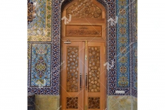 درب سنتی چوبی گره چینی مسجد حضرت فاطمه(س)- نخجوان - جمهوری آذربایجان