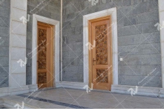 درب چوبی سنتی با هنر گره چینی مسجد حضرت فاطمه(س)- نخجوان - جمهوری آذربایجان
