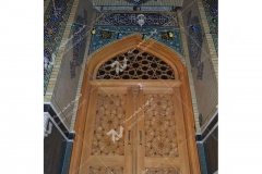 (1) درب چوبی سنتی گره چینی و سردرب مشبک مسجد وحسینیه امام رضا (ع) عنصری - مشهد مقدس