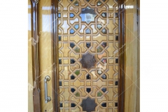 (4) درب چوبی گره چینی با چوب راش و گردو مسجد و حسینیه امام هادی (ع) – خیابان وحدت - مشهد مقدس