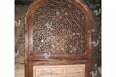 (6) ساخت سردرب چوبی گره چینی مشبک ورودی موسسه تراث الشهید حکیم – عراق - نجف اشرف