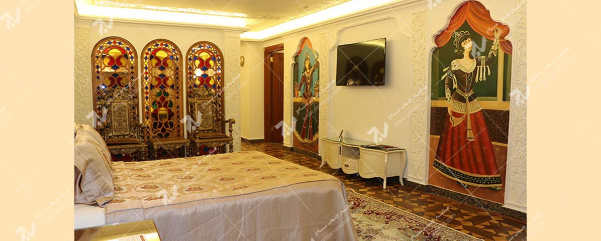 ساخت پنجره سنتی درب گره چینی،ارسی و قواره بری سوییت قاجاری هتل قصر