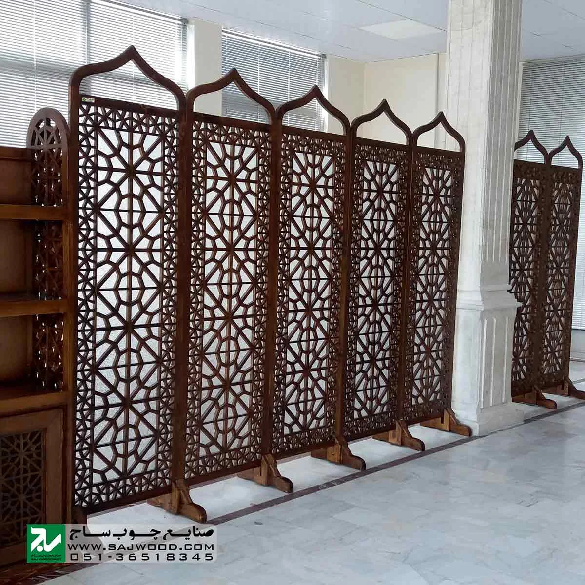 پارتیشن پاراوان شیشه رنگی سنتی متحرک چوبی صنایع چوب ساج مدل 507