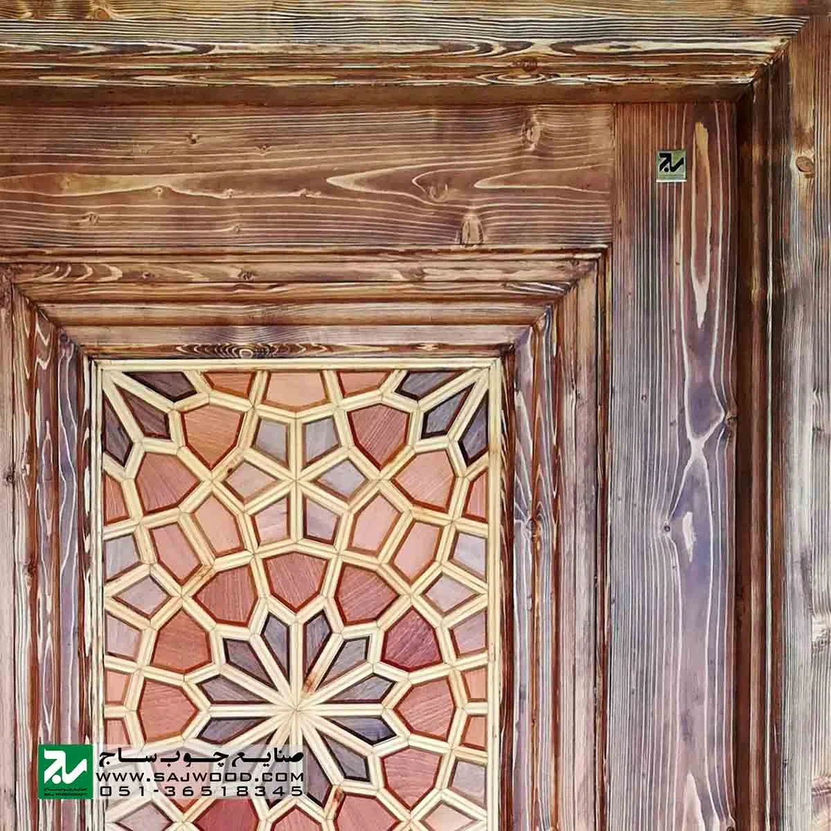 درب سنتی چوبی ورودی هتل ، آپارتمان و ساختمان صنایع چوب ساج مدل T12B