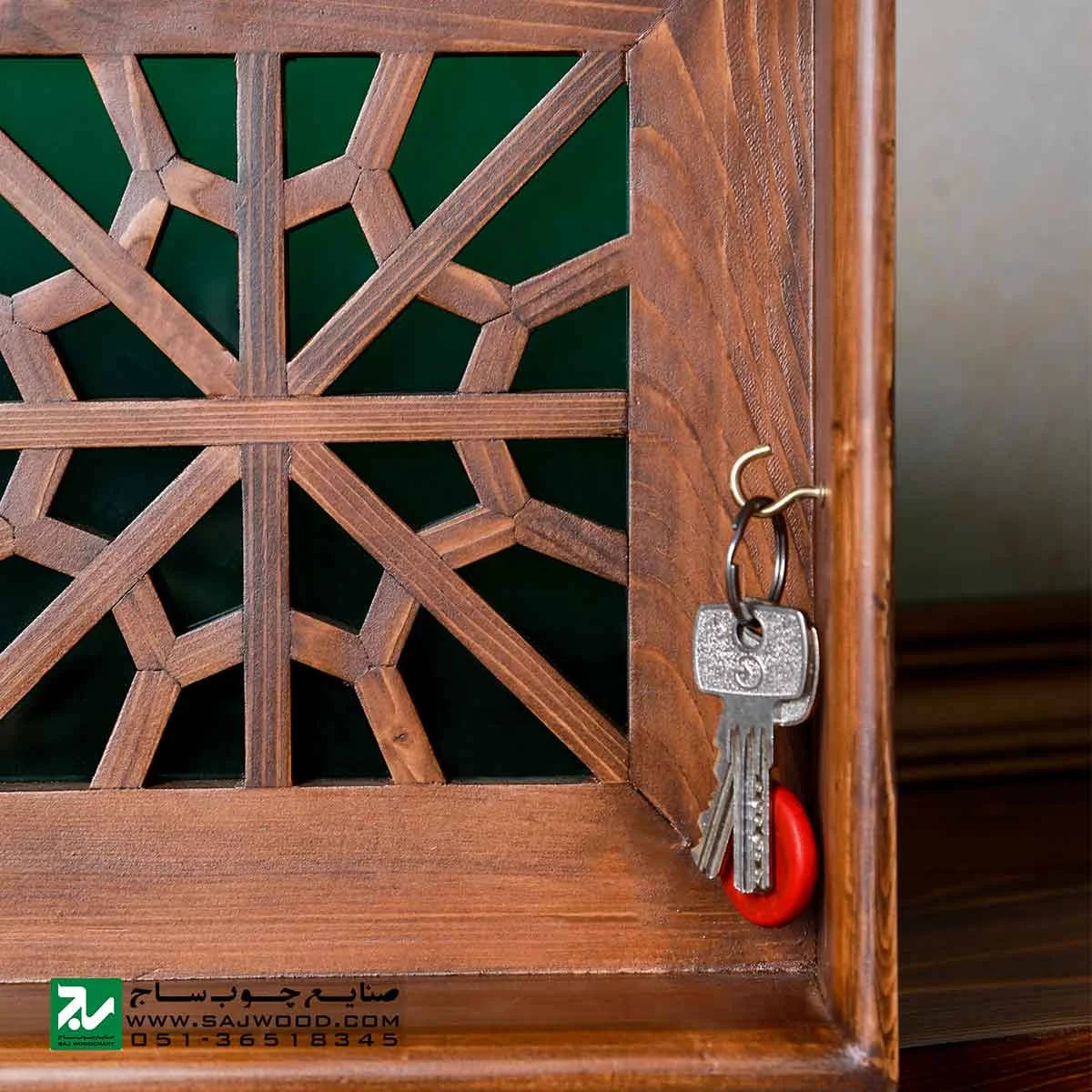 شلف دیواری و جا کلیدی سنتی صنایع چوب ساج کد 622