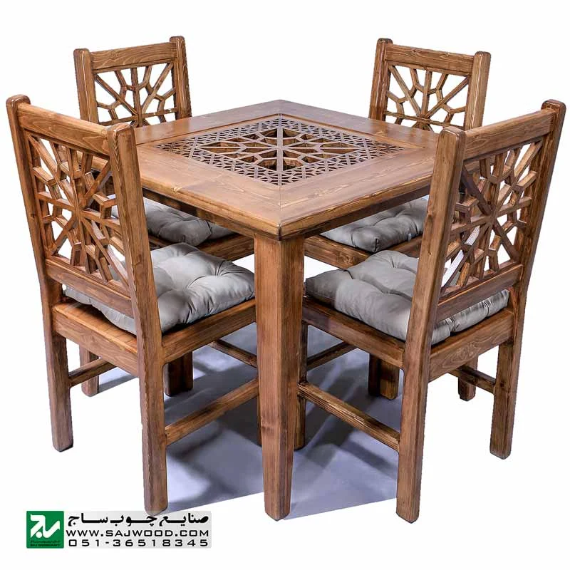 میز و صندلی غذا خوری سنتی چهار نفره چوبی صنایع چوب ساج مدل 325